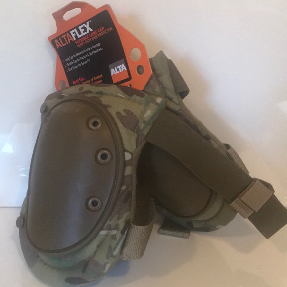 Multicam Knee Pads - Picture 3 of 3